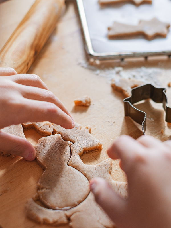 Gingerbread House Making Class
